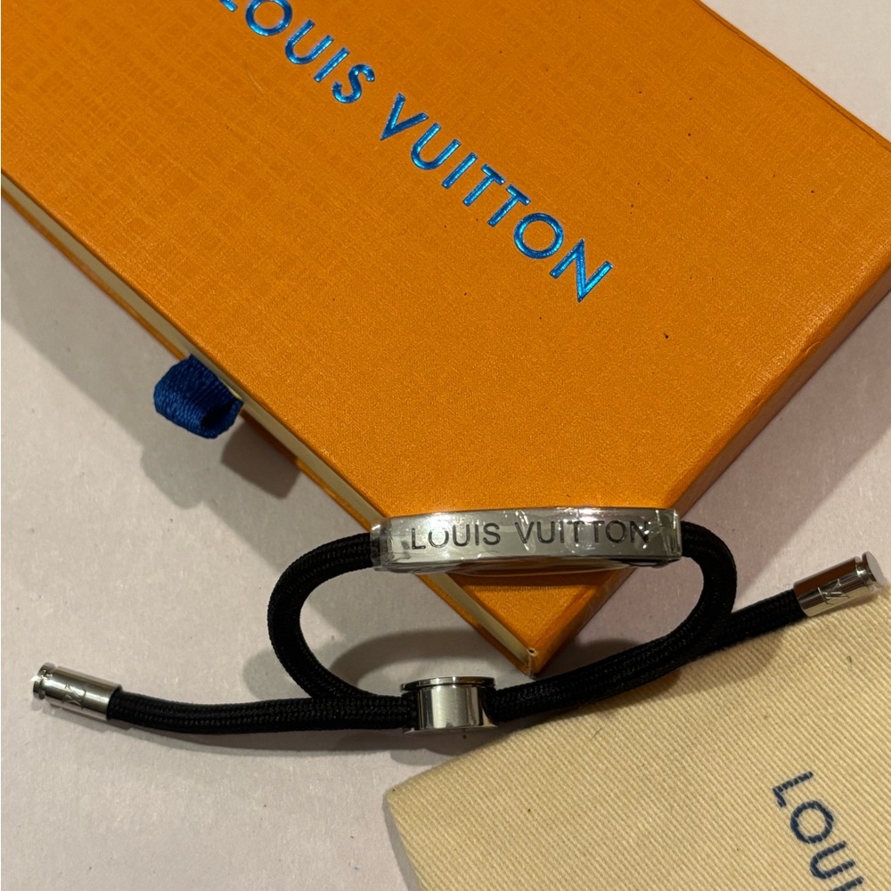 Louis Vuitton LV Space Bracelet Black and Silver